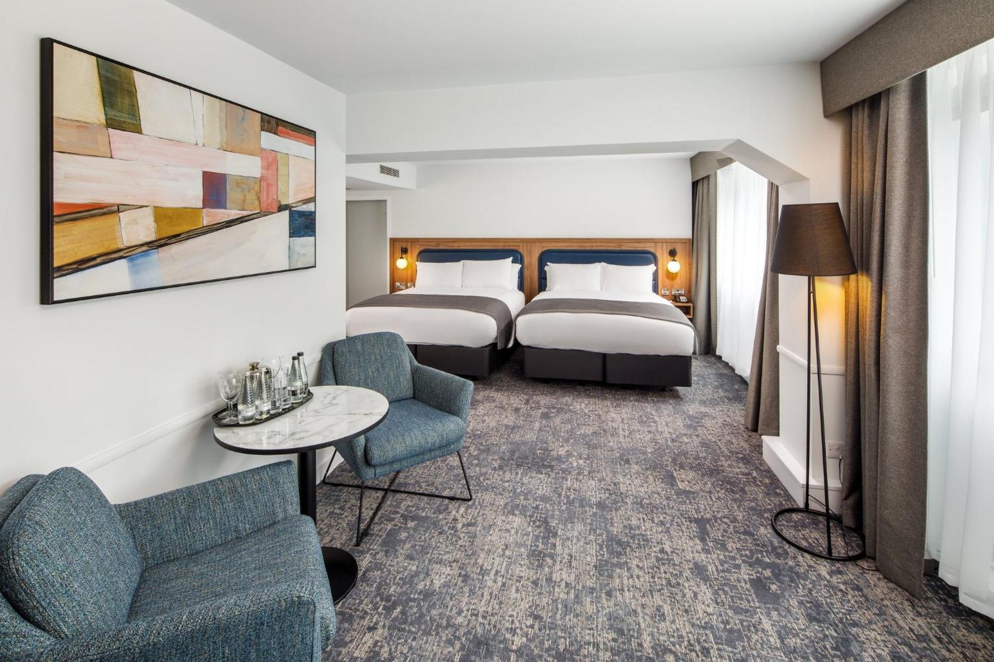 Crowne Plaza Manchester Airport By Ihg Hale  Exterior photo